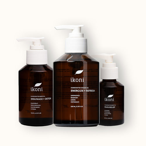 ikoni Momentum set against off-white background.